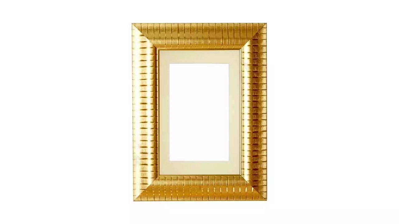 Are Gold Photo Frames Outdated? Not at all! • Memory Box